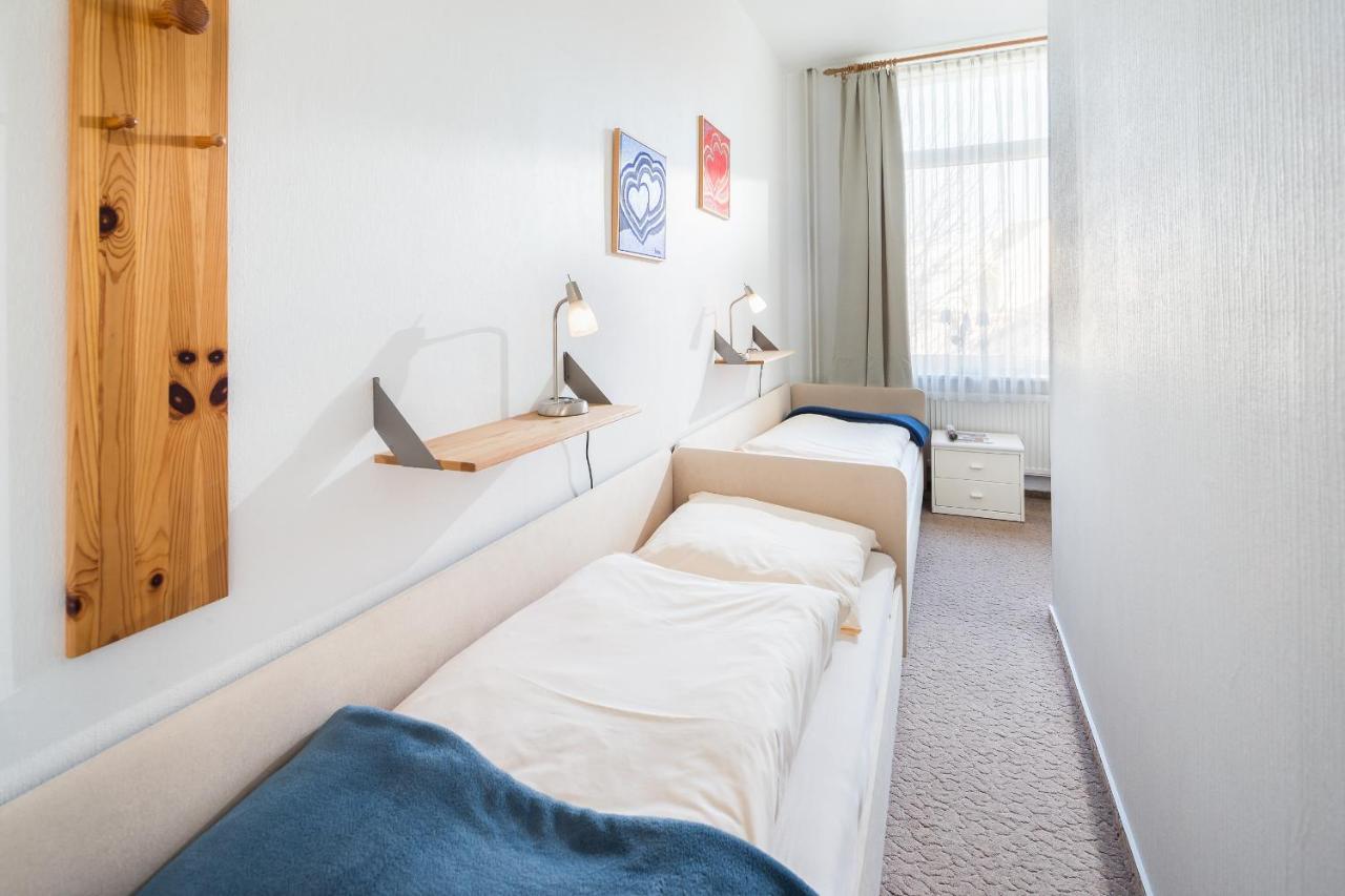 Haus Westwind Hallwegh 05 ノルダーナイ エクステリア 写真
