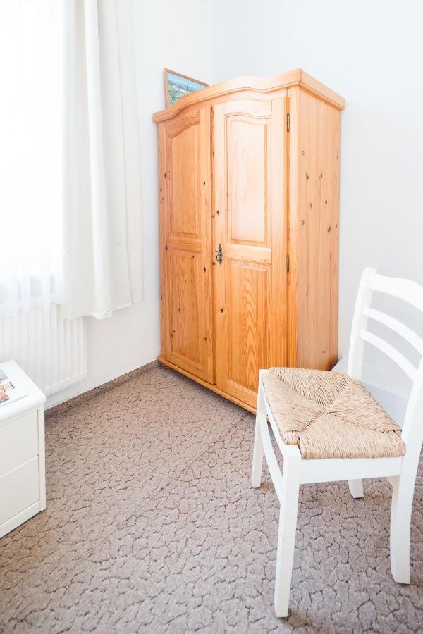 Haus Westwind Hallwegh 05 ノルダーナイ エクステリア 写真